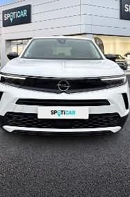 Używany Opel Mokka Edition 100 KM (73 kW) 2022 Biały SUV