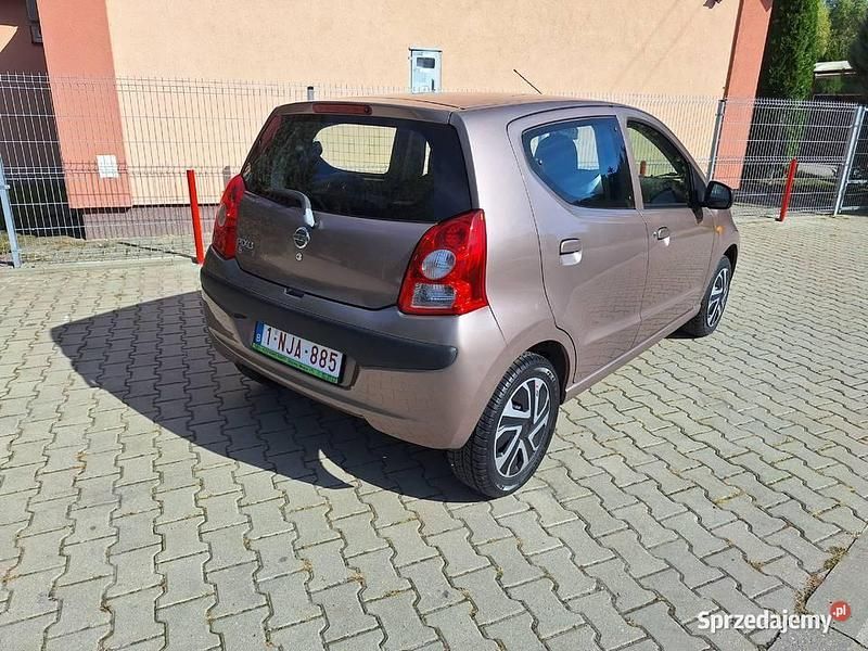 Używany Nissan Pixo 2010 Złoty Hatchback