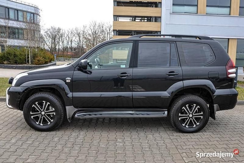 Używany Toyota Land Cruiser 173 KM (127 kW) 2007 SUV