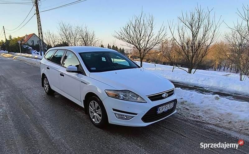Używany Ford Mondeo 2011 Biały Sedan/Limuzyna