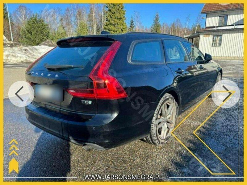 Używany Volvo V90 253 KM (186 kW) 2018 Czarny Kombi