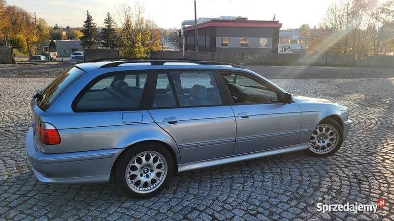Niebieski Używany 2002 BMW 525 Sedan/Limuzyna | 14 000 zł - Obraz 1/4