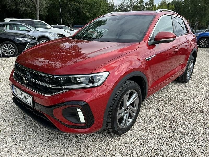 Czerwony (metalik) Używany 2022 VW T-Roc SUV | 99 900 zł (Dość drogi) - Obraz 1/3