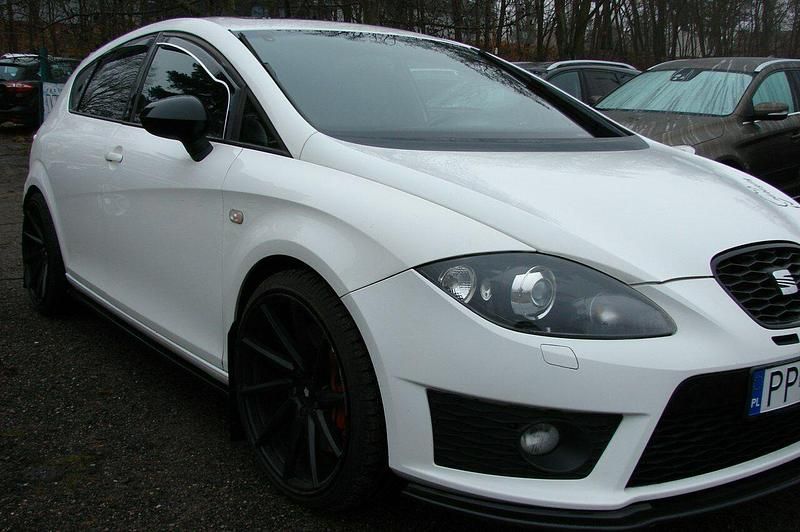 Używany Cupra Leon 2010 Biały Hatchback