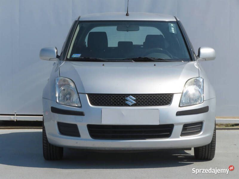 Srebrny Używany 2010 Suzuki Swift Hatchback | 16 000 zł (Uczciwa cena) - Obraz 1/4