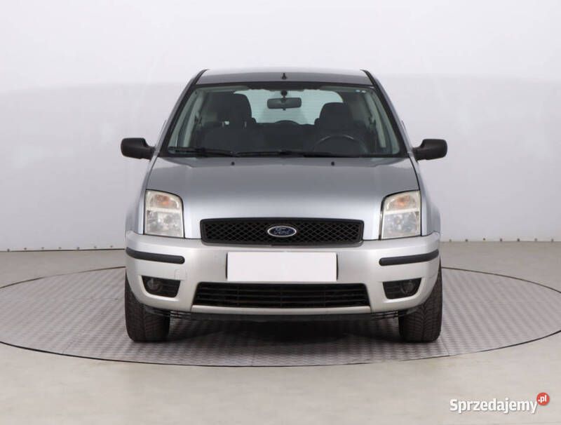 Srebrny Używany 2004 Ford Fusion Minivan | 3999 zł (Super Cena) - Obraz 1/4