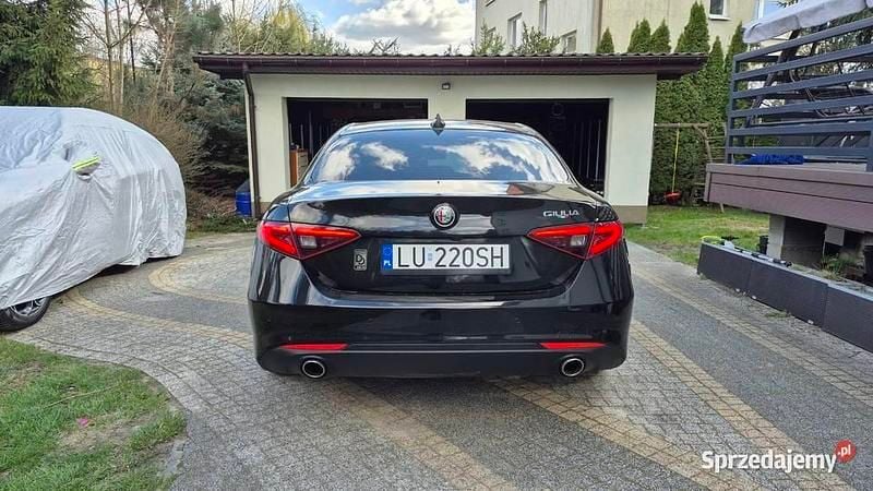 Używany Alfa Romeo Giulia 2016 Czarny Sedan/Limuzyna