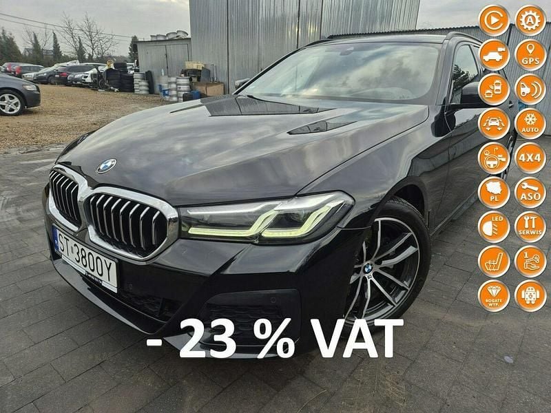 Czarny Używany 2021 BMW 520 Shadowline Kombi | 108 998 zł (Dobra cena) - Obraz 1/4