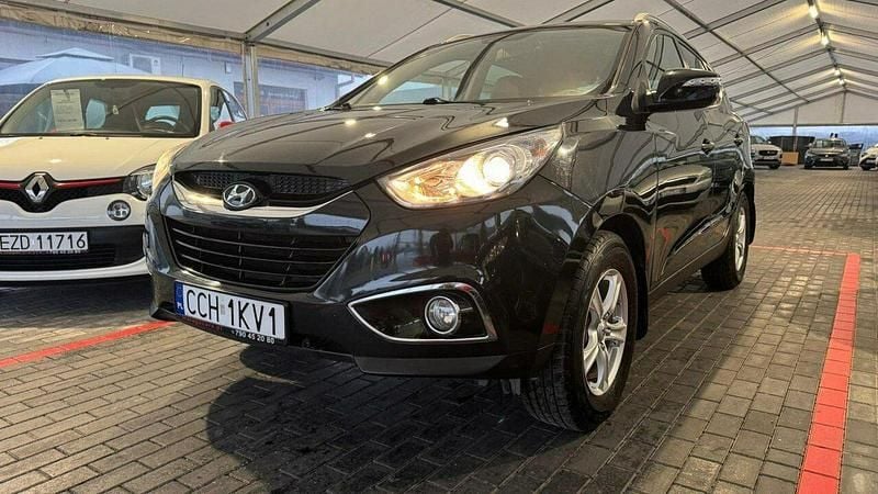 Czarny Używany 2010 Hyundai ix35 SUV | 27 700 zł (Dobra cena) - Obraz 1/4