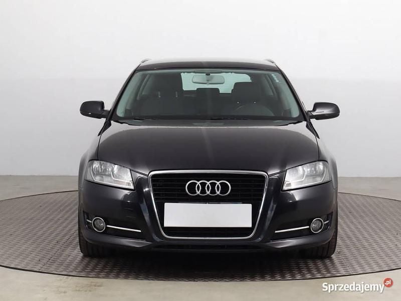 Czarny Używany 2011 Audi A3 Hatchback | 22 999 zł (Dobra cena) - Obraz 1/4