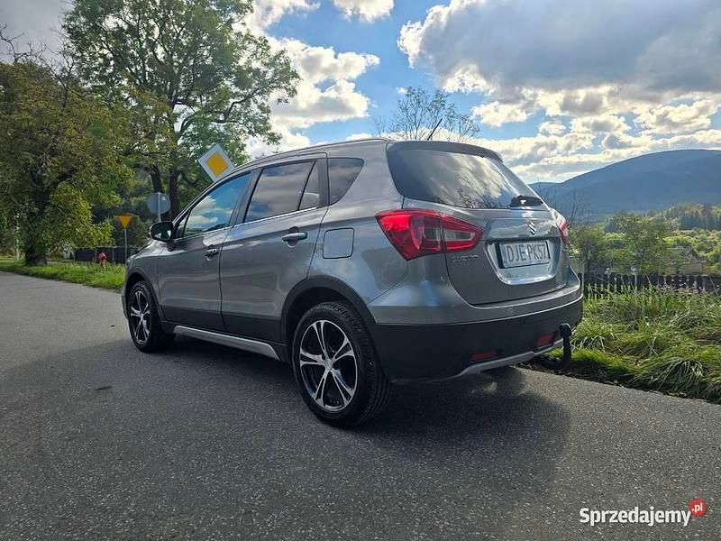 Używany Suzuki SX4 S-Cross 2019 Szary SUV