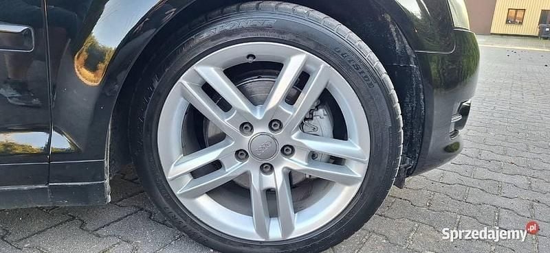 Używany Audi A3 S-Line 140 KM (102 kW) 2012 Czarny Hatchback