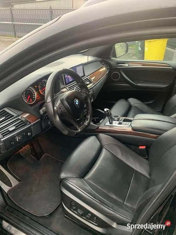 Używany BMW X6 M 2010 Czarny SUV