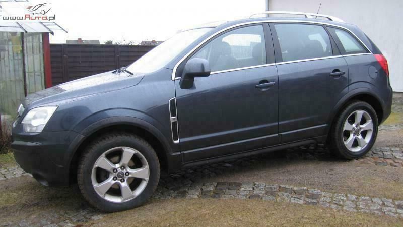 Niebieski ciemny (metalik) Używany 2007 Opel Antara SUV | 26 000 zł (Drogi) - Obraz 1/4