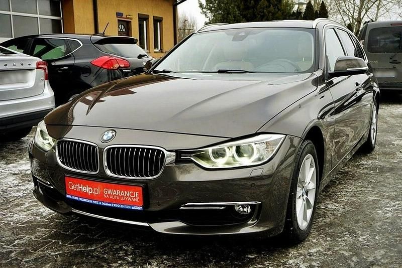 Używany BMW 320 184 KM (135 kW) 2013 Brązowy Kombi