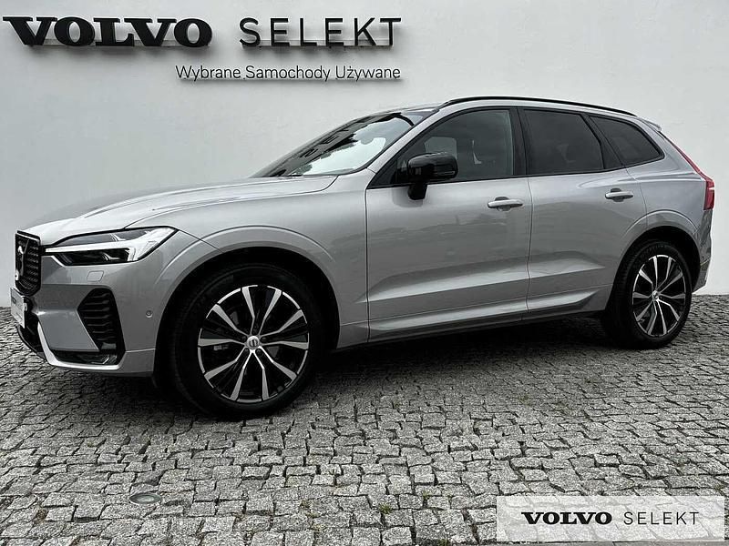 Srebrny Używany 2025 Volvo XC60 SUV | 234 900 zł (Drogi) - Obraz 1/3