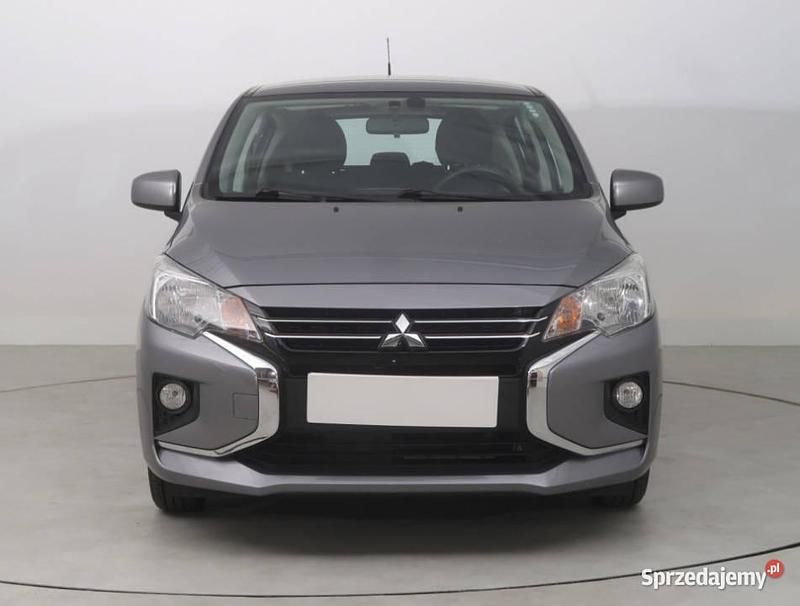 Srebrny Używany 2022 Mitsubishi Space Star Hatchback | 46 999 zł (Uczciwa cena) - Obraz 1/4
