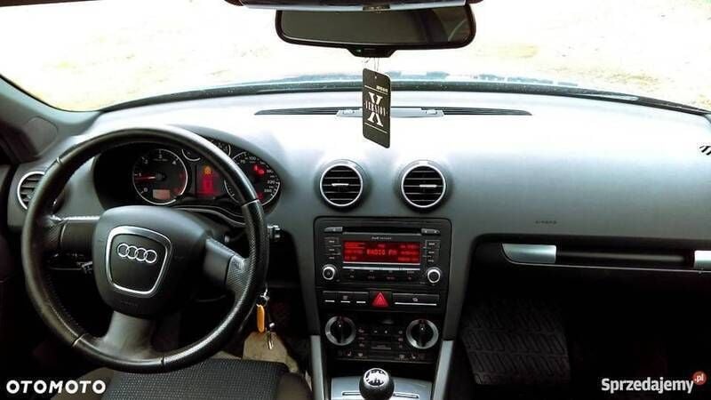 Używany Audi A3 S-Line 140 KM (102 kW) 2006 Niebieski Hatchback