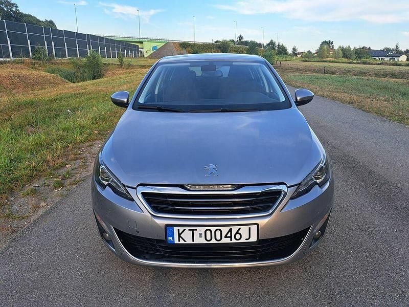 Szary Używany 2015 Peugeot 308 Hatchback | 22 900 zł (Dobra cena) - Obraz 1/4