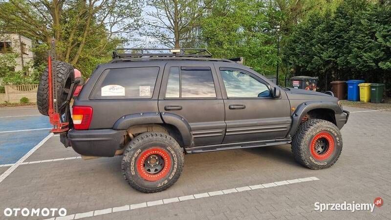 Czarny Używany 2002 Jeep Grand Cherokee SUV | 48 000 zł - Obraz 1/4
