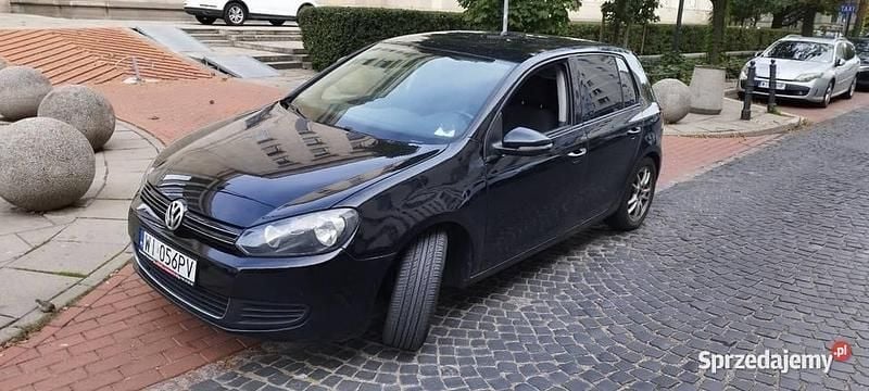 Czarny Używany 2009 VW Golf VI Sedan/Limuzyna | 14 000 zł (Uczciwa cena) - Obraz 1/3