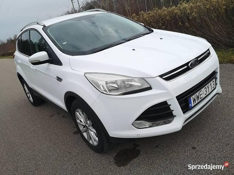 Biały Używany 2015 Ford Kuga Titanium SUV | 44 500 zł (Dobra cena) - Obraz 1/4