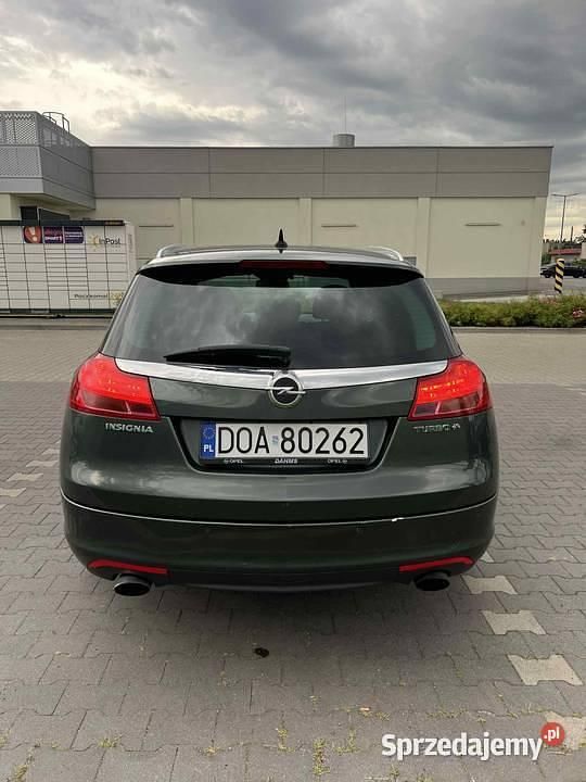 Używany 2010 Opel Insignia Sport Kombi | 22 500 zł (Drogi) - Obraz 1/4