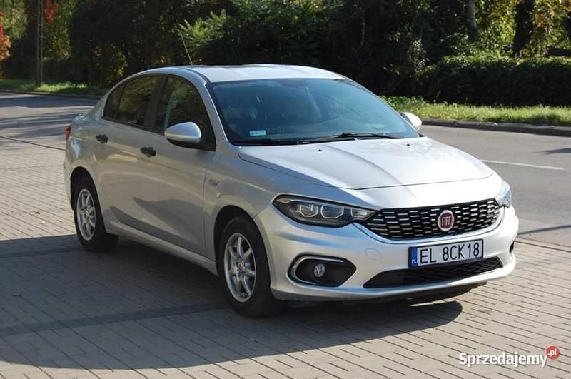 Używany 2018 Fiat Tipo | 35 900 zł - Obraz 1/4