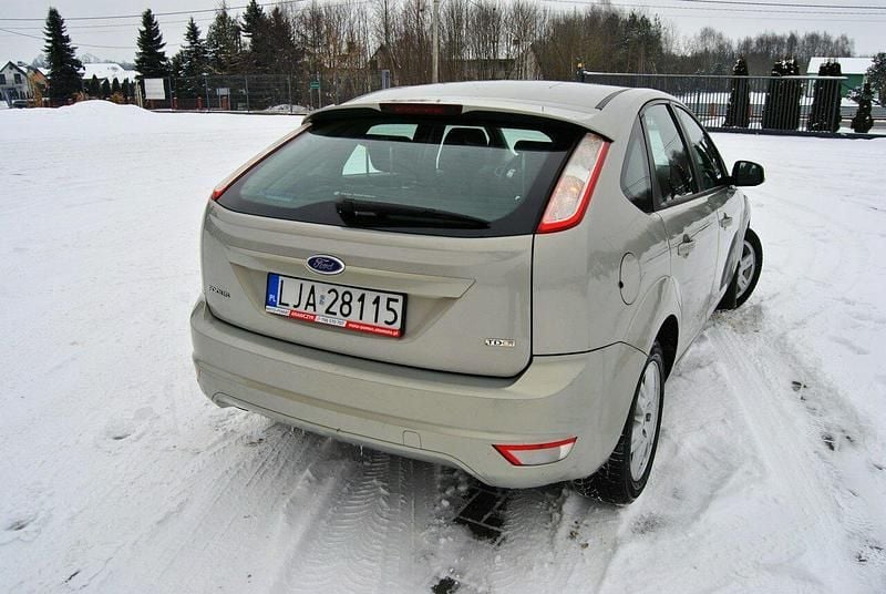 Używany Ford Focus 2010 Inny kolor Hatchback