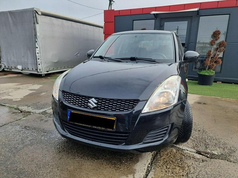 Czarny (metalik) Używany 2014 Suzuki Swift Hatchback | 19 900 zł - Obraz 1/4