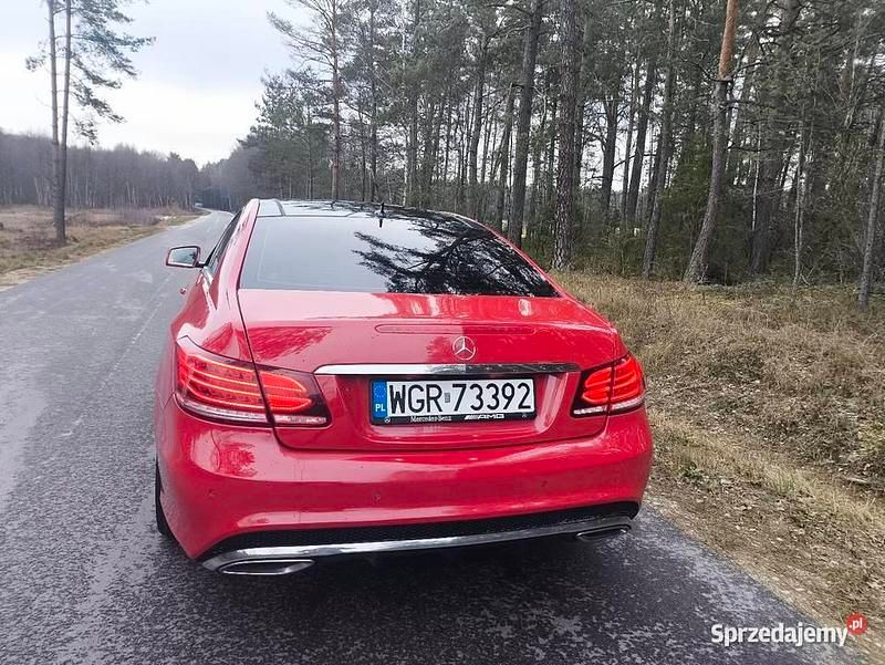 Używany Mercedes E350 AMG 2013 Czerwony Coupe
