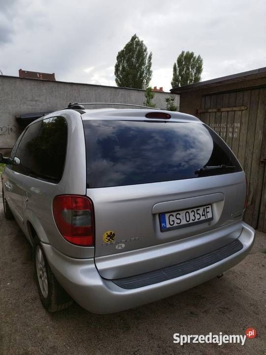 Srebrny Używany 2007 Chrysler Voyager Minivan | 16 000 zł (Drogi) - Obraz 1/4