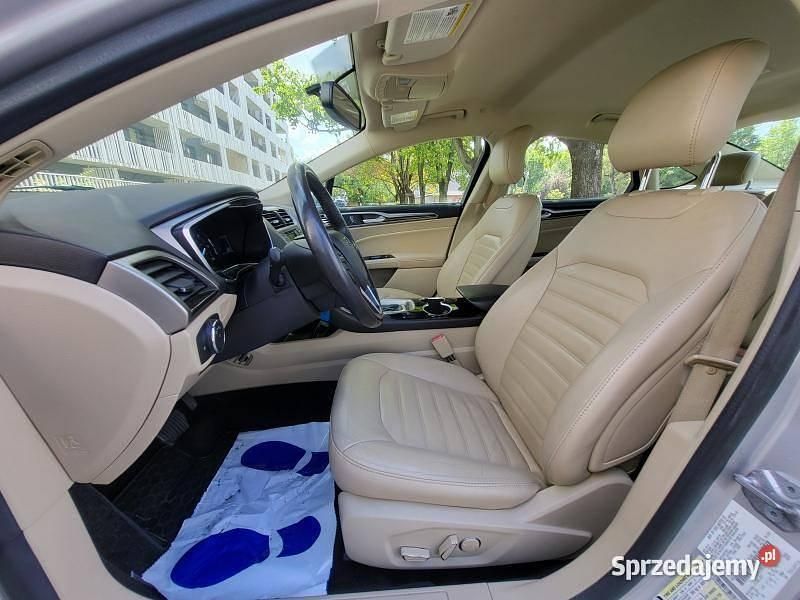 Używany Ford Fusion SE 2014 Sedan/Limuzyna