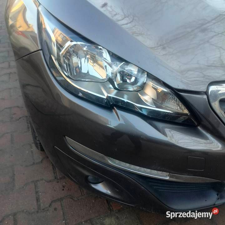 Brązowy Używany 2014 Peugeot 308 Hatchback | 25 999 zł (Dość drogi) - Obraz 1/4