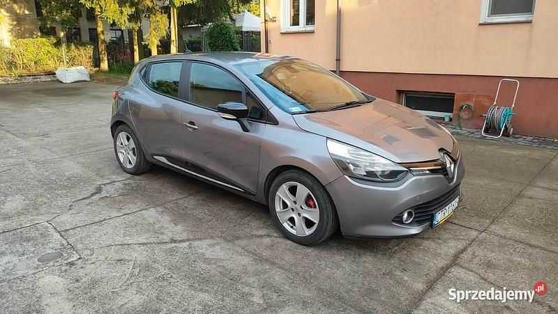 Używany 2013 Renault Clio IV Hatchback | 19 900 zł (Dobra cena) - Obraz 1/4