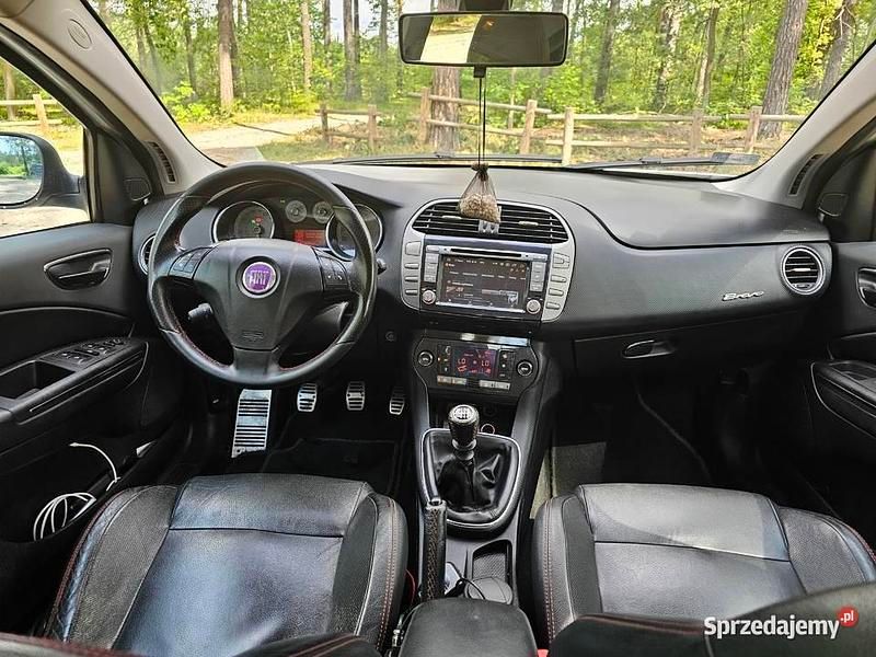 Używany 2008 Fiat Bravo Hatchback | 16 900 zł (Drogi) - Obraz 1/4