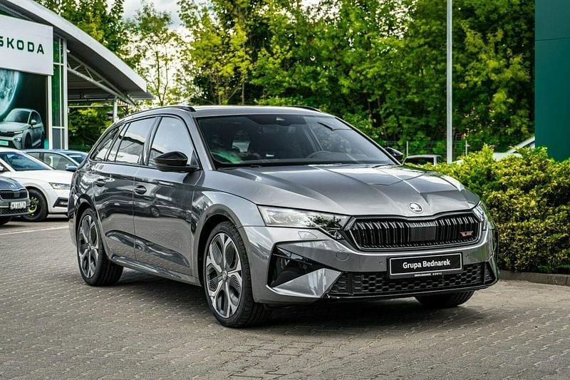 Nowe Skoda Octavia RS 2025 Szary Kombi