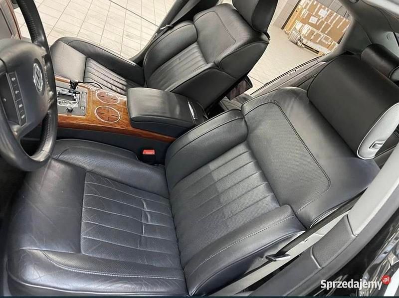 Używany VW Phaeton 2007 Czarny Sedan/Limuzyna