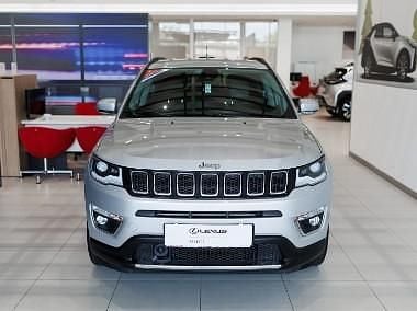 Srebrny Używany 2020 Jeep Compass Night Eagle SUV | 82 850 zł (Uczciwa cena) - Obraz 1/4