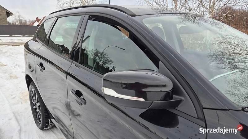 Używany Volvo XC60 2015 Czarny SUV