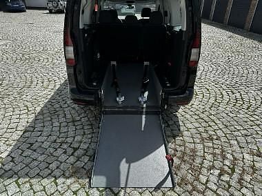 Czarny Używany 2022 VW Caddy Minivan | 160 000 zł - Obraz 1/4
