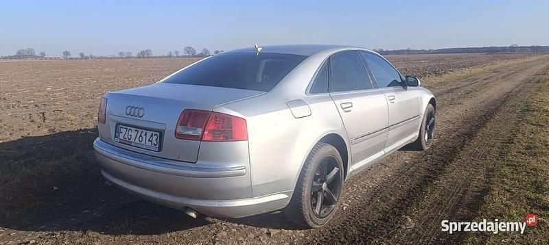 Używany Audi A8 Comfort 2006 Srebrny Sedan/Limuzyna