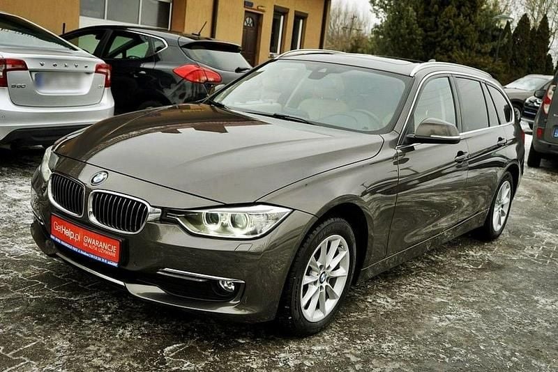 Używany BMW 320 184 KM (135 kW) 2013 Brązowy Kombi