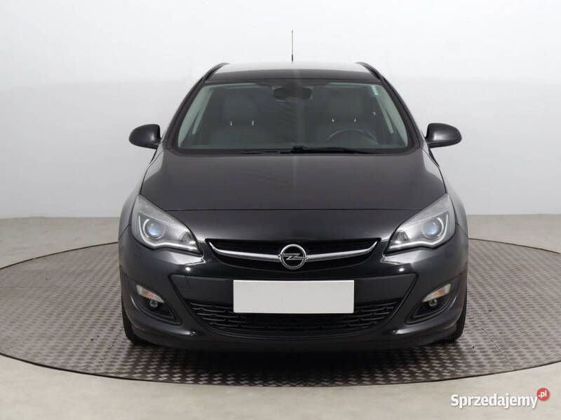 Czarny Używany 2014 Opel Astra Kombi | 24 999 zł (Dobra cena) - Obraz 1/4