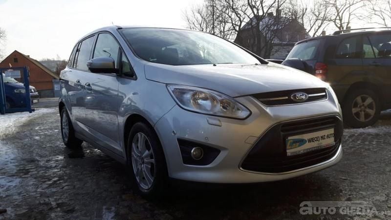 Używany Ford Grand C-Max 140 KM (102 kW) 2013 Srebrny metalik Minivan