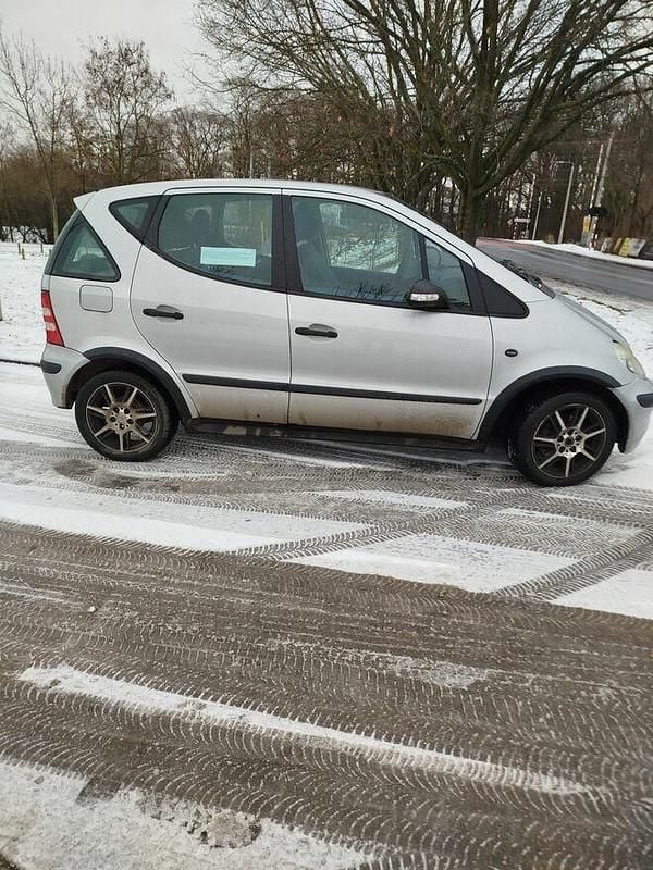 Używany Mercedes A160 2003 Srebrny Hatchback