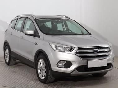 Srebrny Używany 2018 Ford Kuga SUV | 68 999 zł (Uczciwa cena) - Obraz 1/4