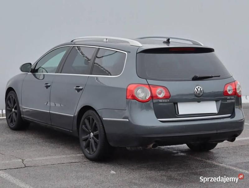 Używany VW Passat 2009 Szary Kombi