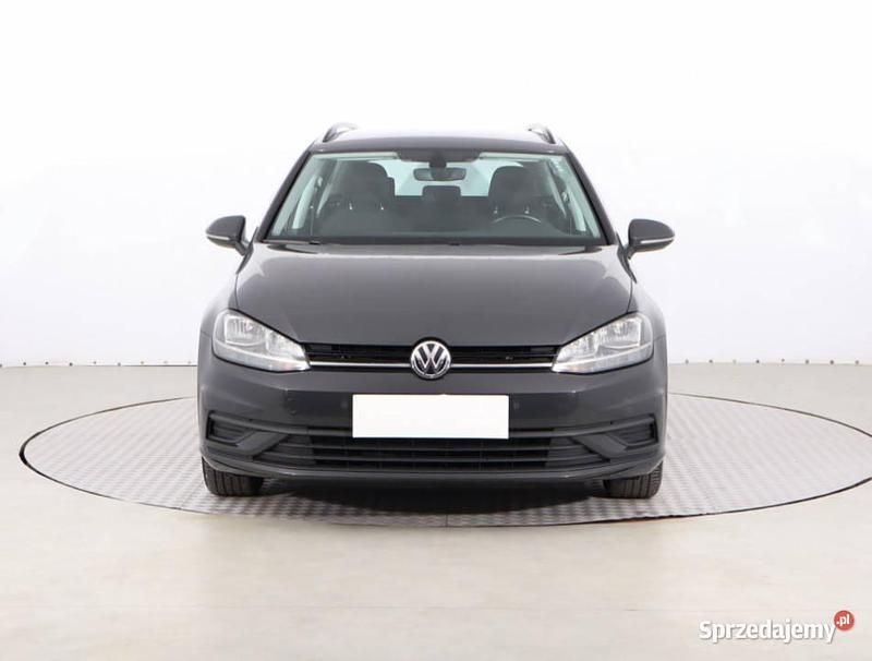 Szary Używany 2018 VW Golf VII Kombi | 37 999 zł (Uczciwa cena) - Obraz 1/4