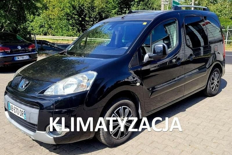 Czarny (metalik, perła) Używany 2009 Peugeot Partner Minivan | 14 400 zł - Obraz 1/4